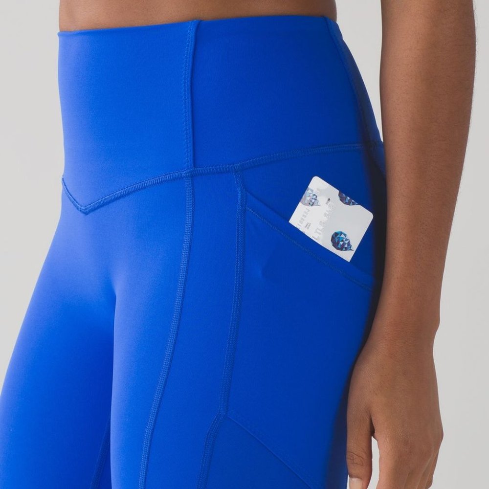 LULULEMON All The Right Places Leggings Sz  4 Blue